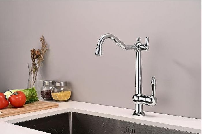 Смеситель для кухни Paulmark Retro Re213226-CR Хром