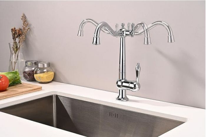 Смеситель для кухни Paulmark Retro Re213226-CR Хром