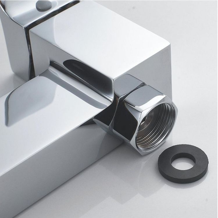 Смеситель для ванны Shevanik S4002 цвет Хром Смеситель для ванны Shevanik S4002 цвет Хром