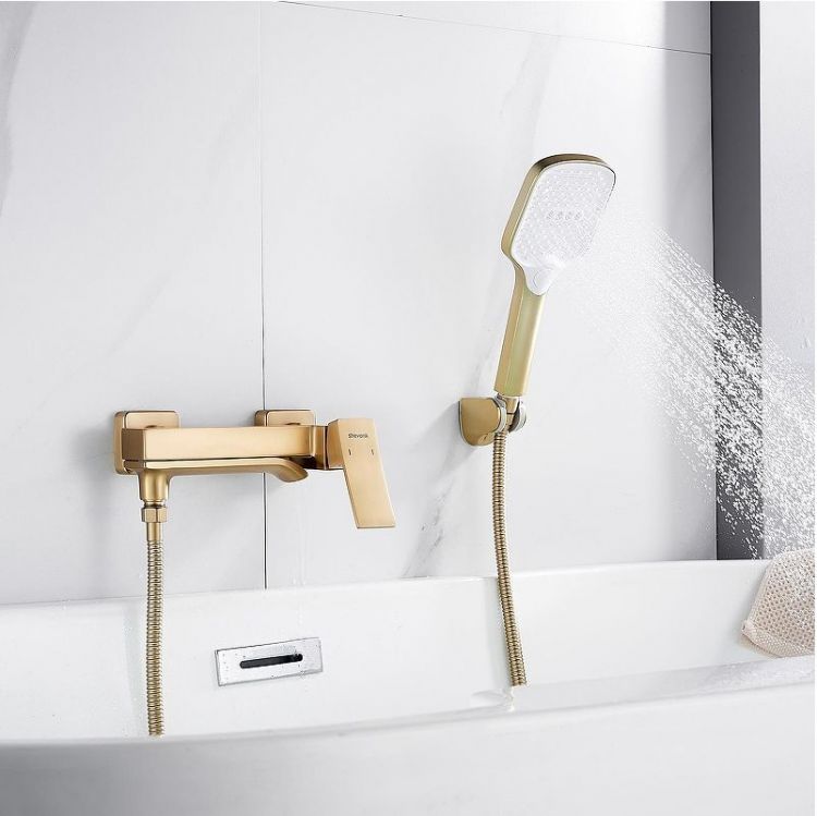 Смеситель для ванны Shevanik S4002G цвет Золотой сатин Смеситель для ванны Shevanik S4002G цвет Золотой сатин