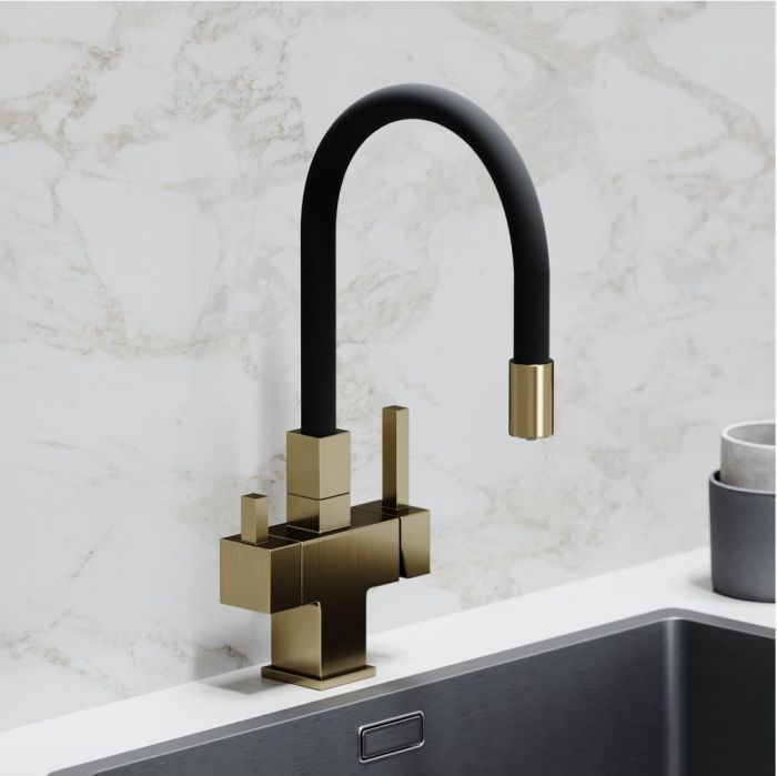 Смеситель для кухни Sancos Arno с гибким изливом, цвет брашированное золото/черный, SC4005BG