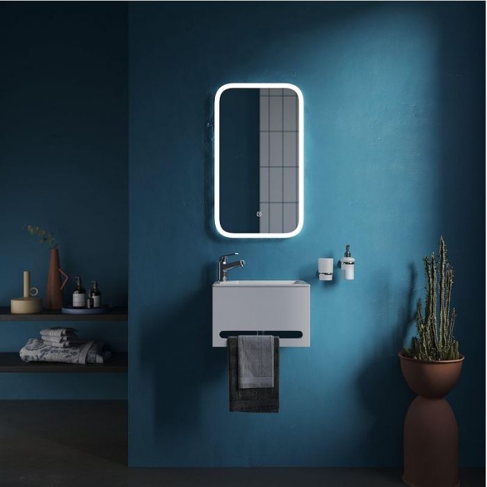 Комплект мебели для ванной DIWO Казань 40 L подвесной цвет Белый