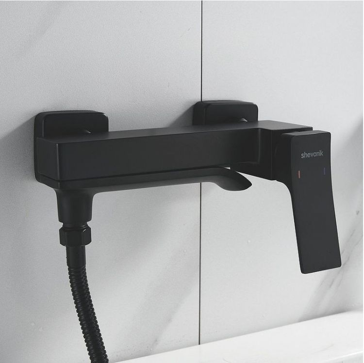 Смеситель для ванны Shevanik S4002H цвет Черный Смеситель для ванны Shevanik S4002H цвет Черный