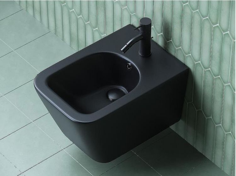 Биде Ceramicanova Metric CN3008MB подвесное Черное матовое