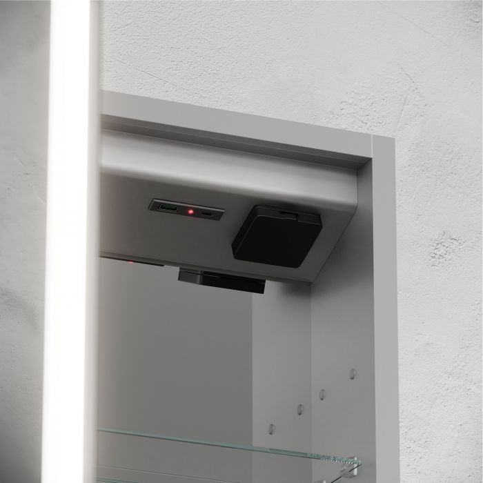 Зеркальный шкаф SANCOS для ванной комнаты из алюминия SANCOS Evoke 600x700х136 мм, с LED подсветкой, SC8060