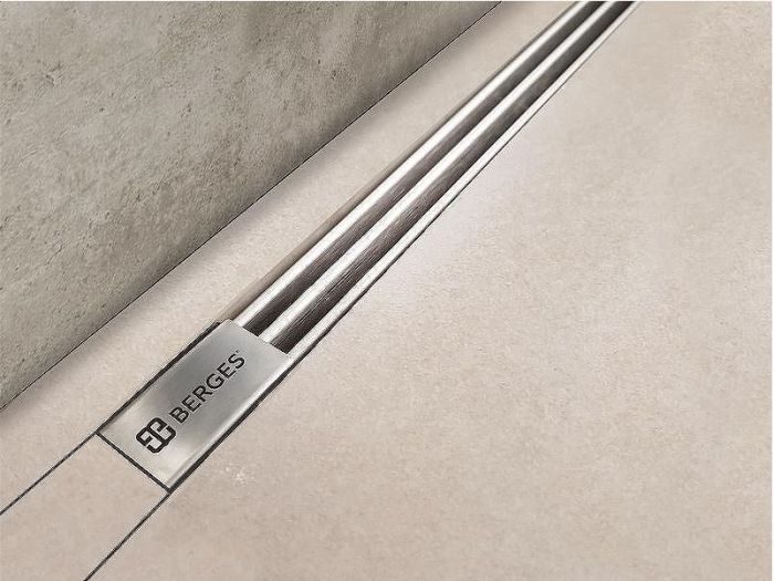 Душевой лоток Berges Super Slim 700 091153 с решеткой Хром глянец