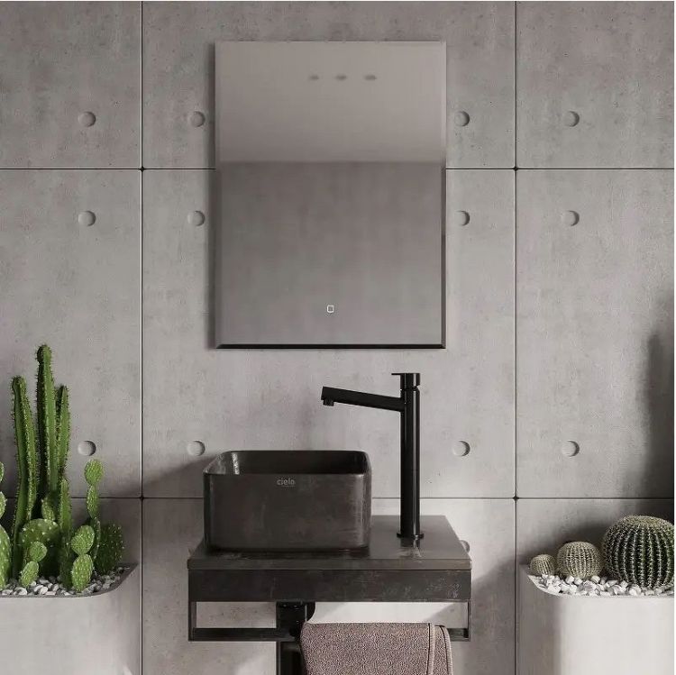 Зеркало Mixline Алмина 60 547313 с подсветкой с сенсорным выключателем