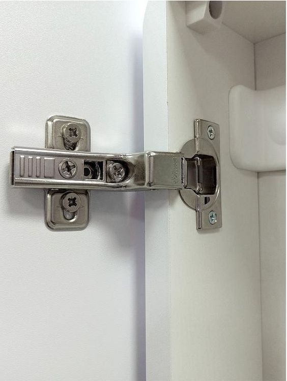 Зеркальный шкаф Reflexion Circle 550х800 R RF2106SR с подсветкой Белый матовый