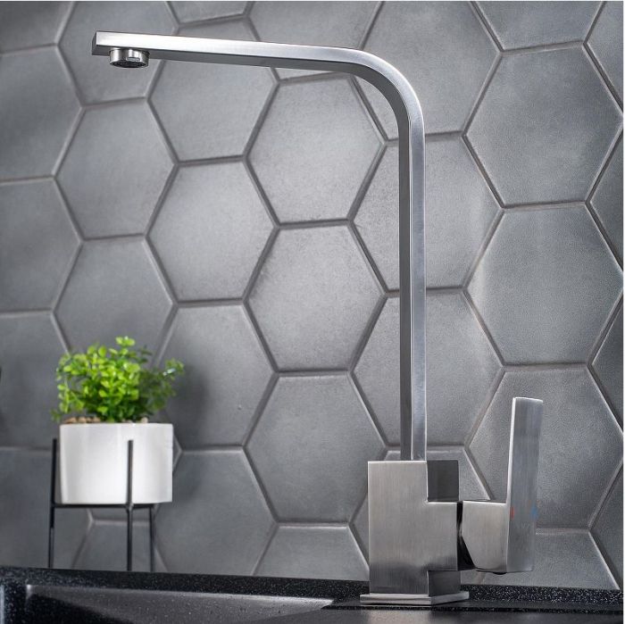 Смеситель для кухни Ростовская Мануфактура Сантехники SUS125-017F Нержавеющая сталь