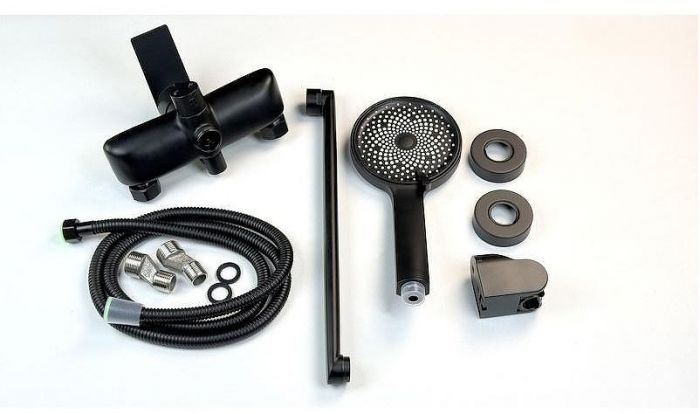 Смеситель для ванны Fmark FS8824H универсальный цвет Черный