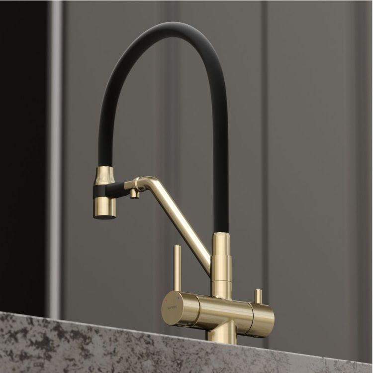 Смеситель для кухни Sancos Dora с гибким изливом, цвет брашированное золото/черный, SC4003BG