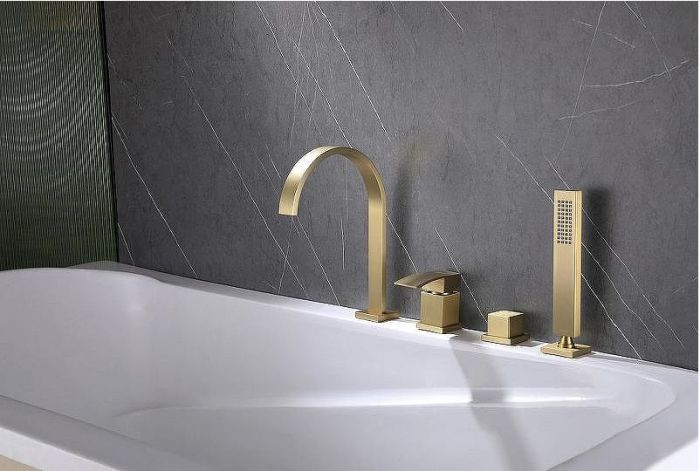 Смеситель на борт ванны Abber Wasserfall AF8613G Золото матовое