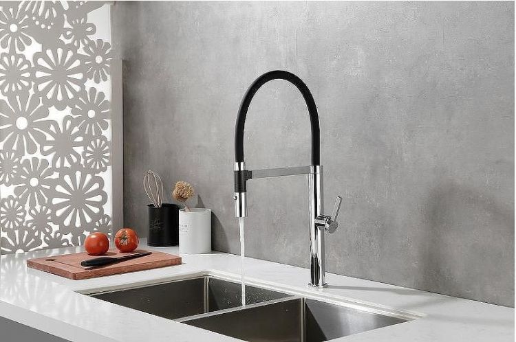 Смеситель для кухни Paulmark Leader Le214101-CR Хром Смеситель для кухни Paulmark Leader Le214101-CR Хром