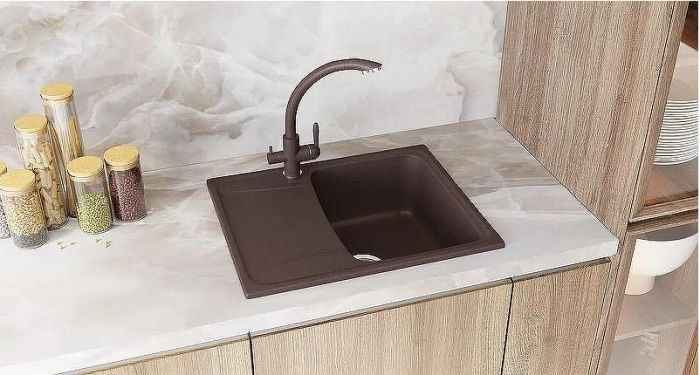 Смеситель для кухни Ulgran Classic U-017-328 Бежевый