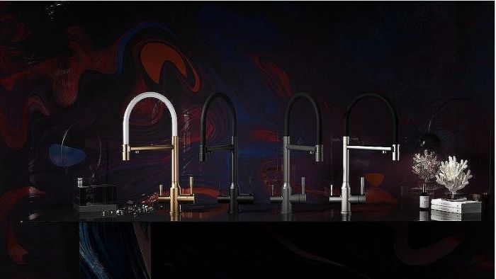 Смеситель для кухни Raglo R81.63.06 Черный матовый