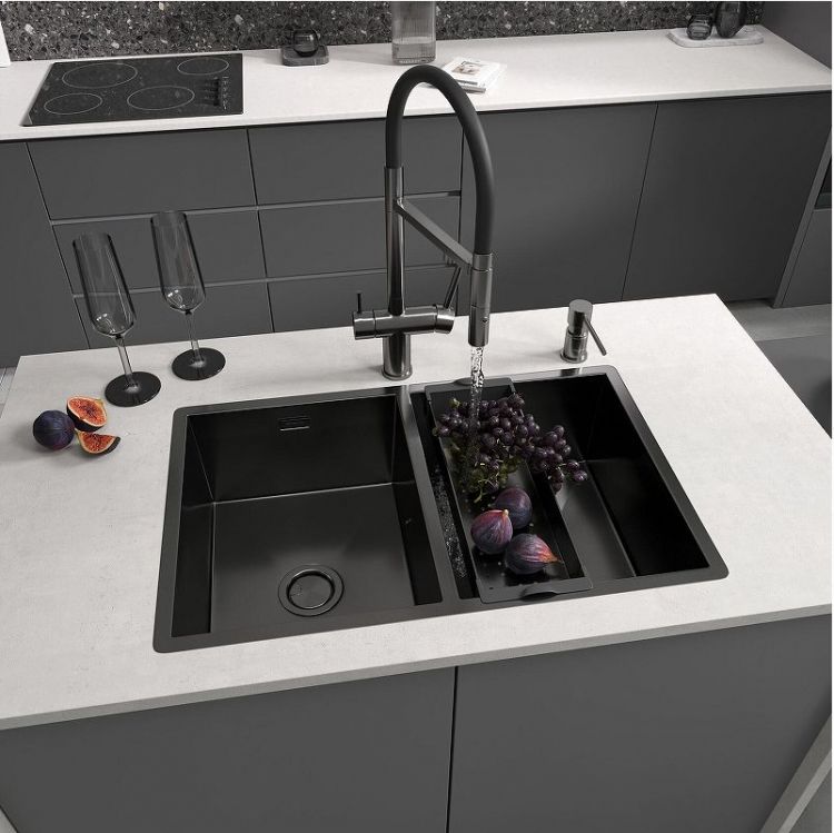 Смеситель для кухни Reflexion Lago RX9901BL цвет Оружейная сталь