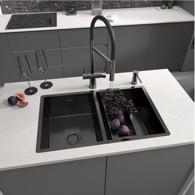 Смеситель для кухни Reflexion Lago RX9901BL цвет Оружейная сталь