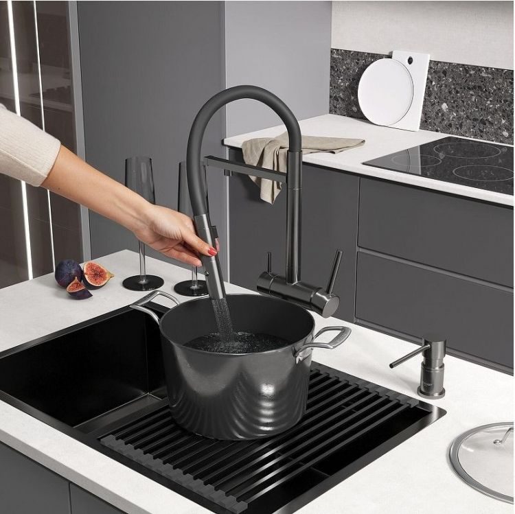 Смеситель для кухни Reflexion Lago RX9901BL цвет Оружейная сталь