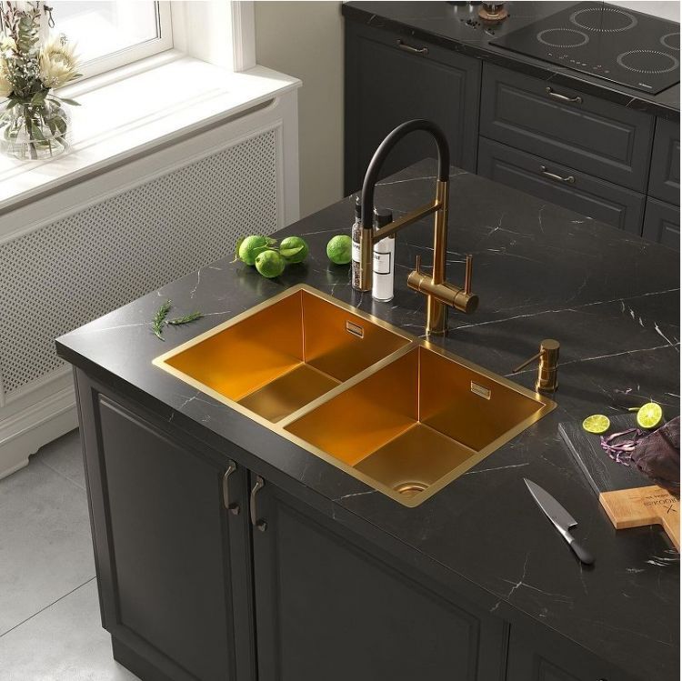 Смеситель для кухни Reflexion Lago RX9901GD цвет Брашированное золото