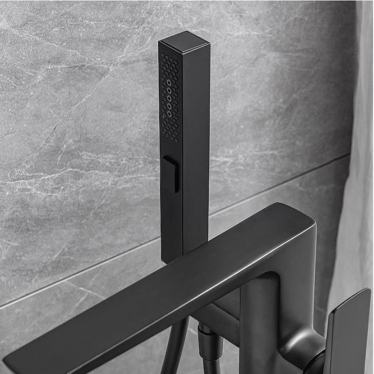 Смеситель для ванны Allen Brau Infinity 5.21009-31 Черный матовый Смеситель для ванны Allen Brau Infinity 5.21009-31 Черный матовый