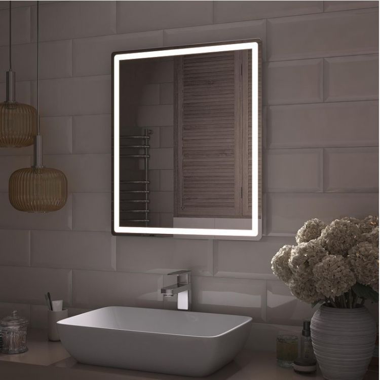 Зеркало Vigo Geometry Comfort 60 058 с подсветкой с бесконтактным выключателем и подогревом