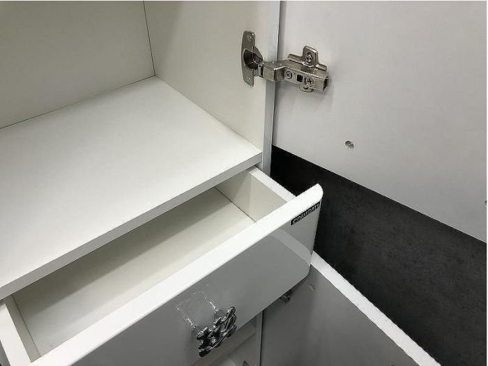 Шкаф пенал Comforty Монако 40 R 00003129168 Белый глянец