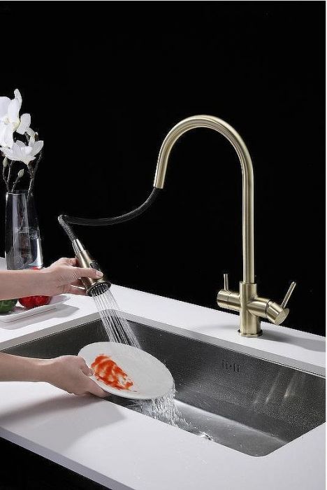 Смеситель для кухни Paulmark Lange La214212-BR Бронза