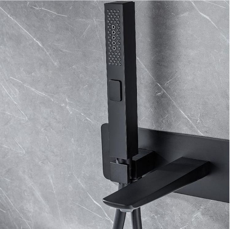 Смеситель для ванны Allen Brau Infinity 5.21007-31 Черный матовый Смеситель для ванны Allen Brau Infinity 5.21007-31 Черный матовый