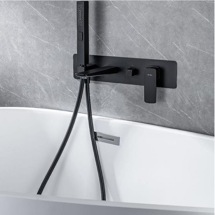 Смеситель для ванны Allen Brau Infinity 5.21007-31 Черный матовый Смеситель для ванны Allen Brau Infinity 5.21007-31 Черный матовый