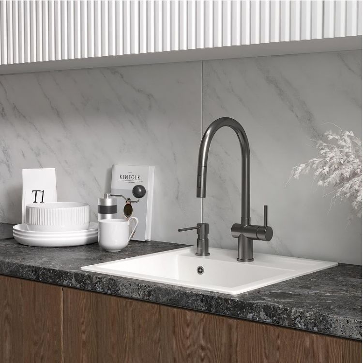 Смеситель для кухни Reflexion Lago RX9904BL цвет Оружейная сталь Смеситель для кухни Reflexion Lago RX9904BL цвет Оружейная сталь