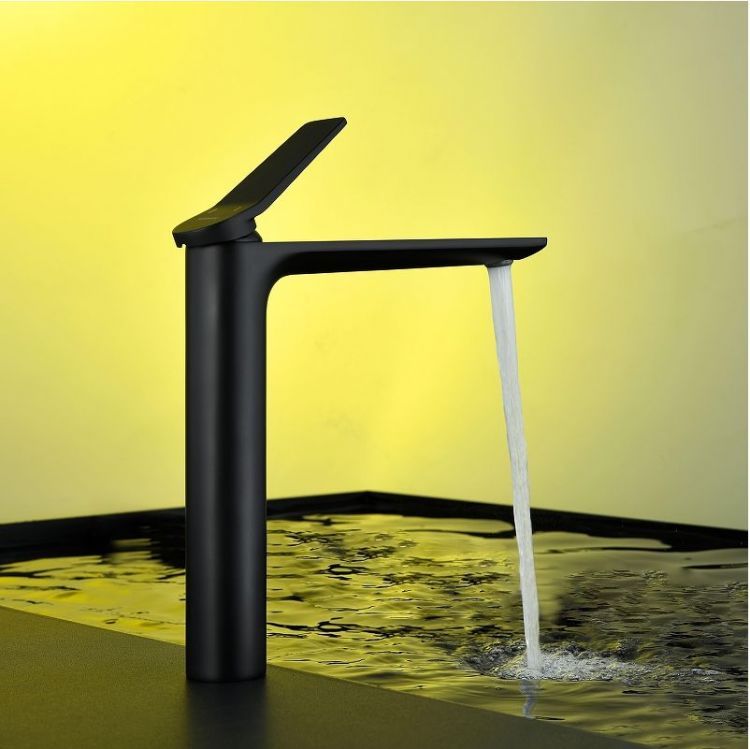 Смеситель для раковины Abelsberg Intensa EGF23521MB цвет Вулканический черный Смеситель для раковины Abelsberg Intensa EGF23521MB цвет Вулканический черный