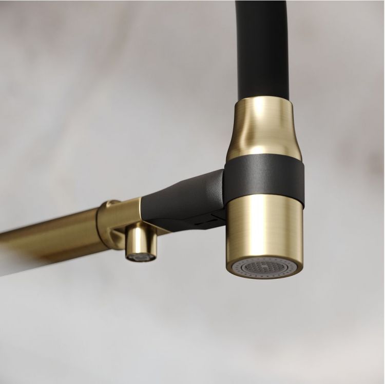 Смеситель для кухни Sancos Garda с гибким изливом, цвет брашированное золото/черный, SC4009BG