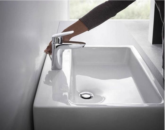 Смеситель для раковины Hansgrohe Logis 71100000 Хром