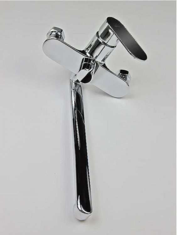 Смеситель для ванны Viko V-7305 универсальный Хром