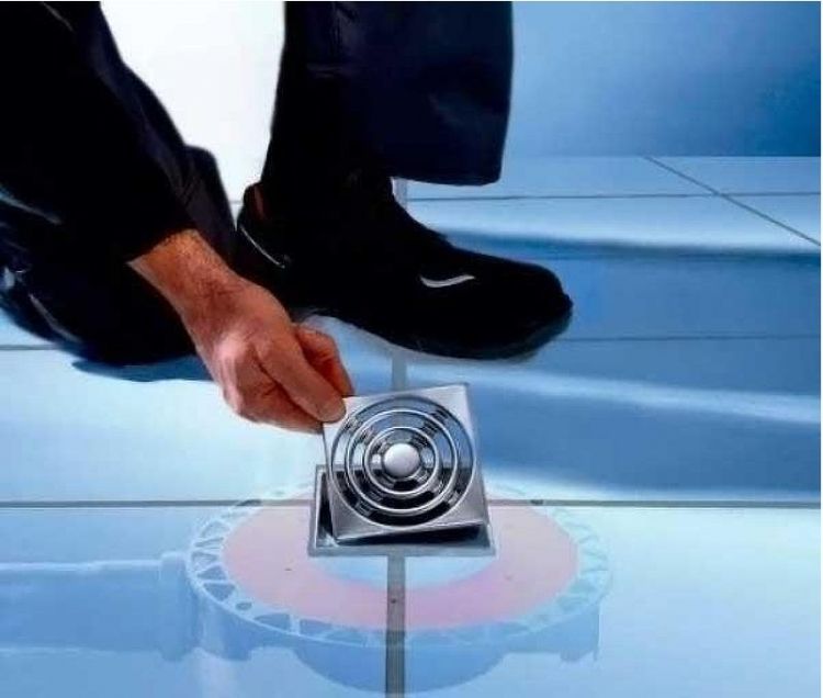 Душевой трап Tece Drainpoint S110 3601100 низкий горизонтальный с декоративной решеткой с фланцем