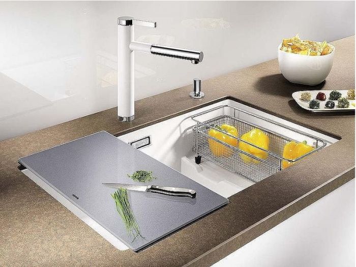 Кухонная мойка Blanco Subline 700-U Level 523542 Белая