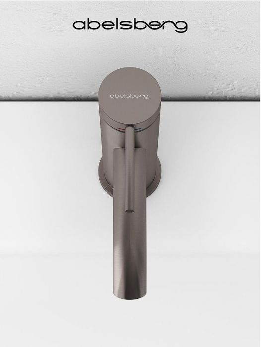 Смеситель для раковины Abelsberg Fluida ERF22001BN цвет Титан