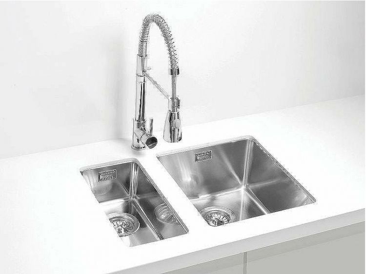 Кухонная мойка Alveus Kombino 10 SAT-90 180x400x140 1100233 Сатинированная сталь Кухонная мойка Alveus Kombino 10 SAT-90 180x400x140 1100233 Сатинированная сталь