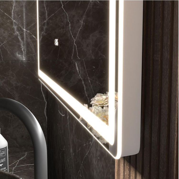 Зеркало Vigo Roberta Luxe 80 294 с подсветкой с бесконтактным выключателем с диммером с подогревом и часами Зеркало Vigo Roberta Luxe 80 294 с подсветкой с бесконтактным выключателем с диммером с подогревом и часами