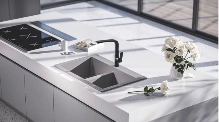 Смеситель для кухни Rose R2713H цвет Черный