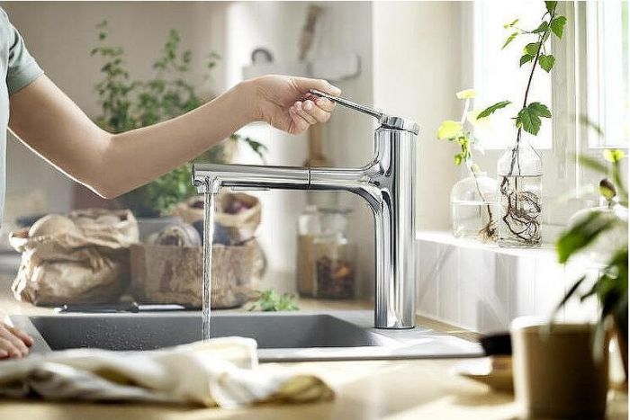 Смеситель для кухни Hansgrohe Zesis M33 74801670 Черный матовый