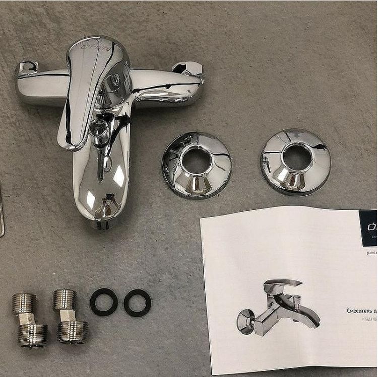 Смеситель для ванны Paini Trento TRCR111LMKM Хром Смеситель для ванны Paini Trento TRCR111LMKM Хром