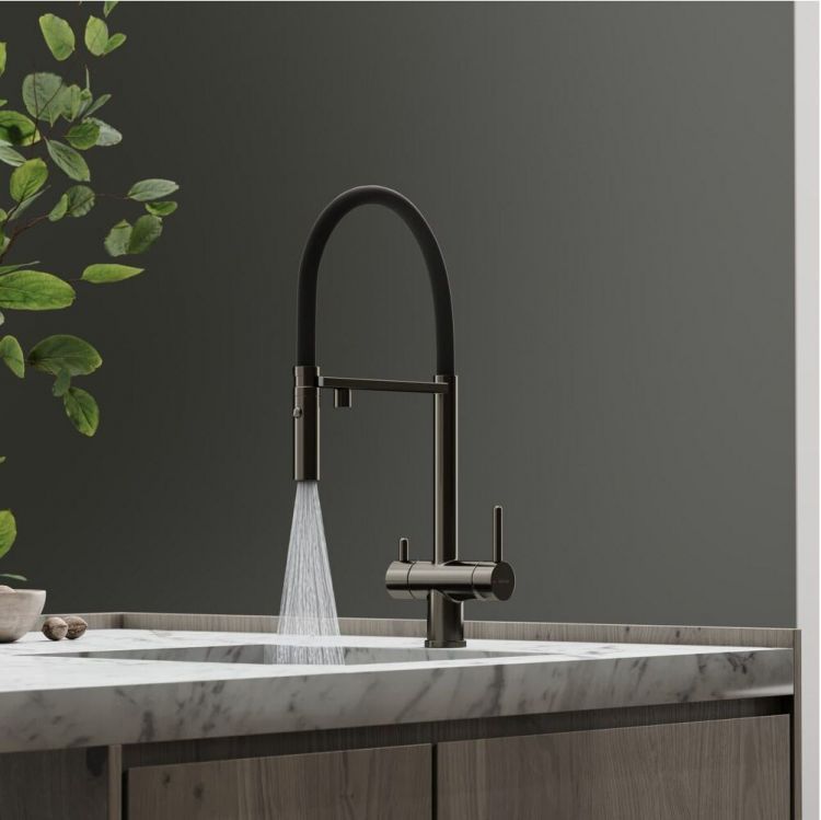 Смеситель для кухни Sancos Imola с гибким изливом, цвет вороненая сталь/черный, SC4010GG