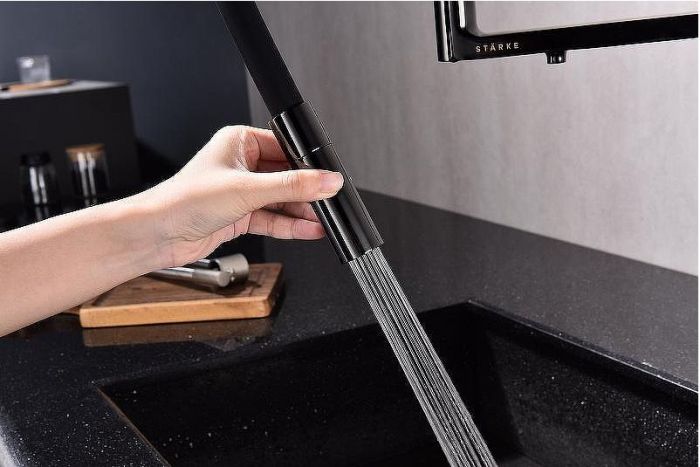 Смеситель для кухни Paulmark Tornado To213402-GB Черный глянцевый