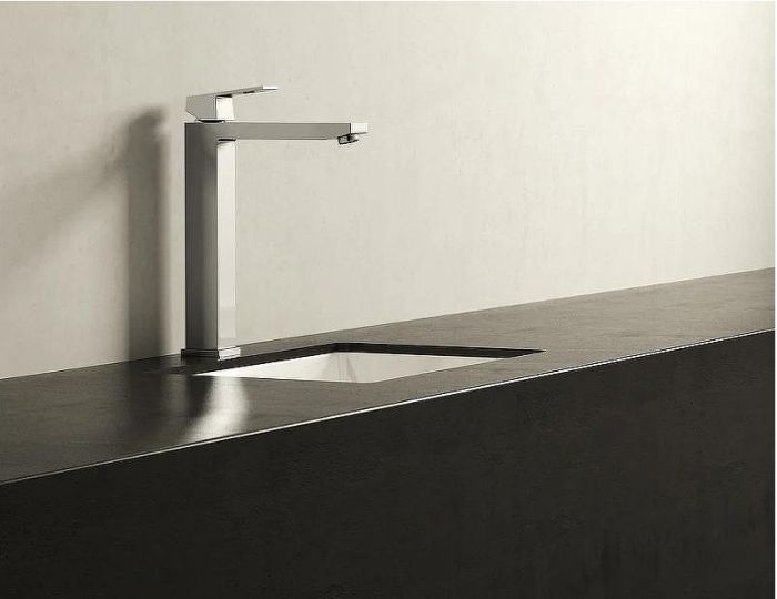 Смеситель для раковины Grohe Eurocube 23406000 Хром