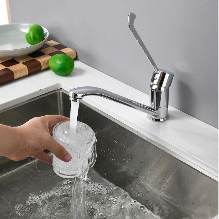 Смеситель для кухни Belz B70019 цвет Хром