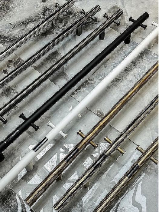 Электрический полотенцесушитель Boheme Uno 726-GM Оружейная сталь