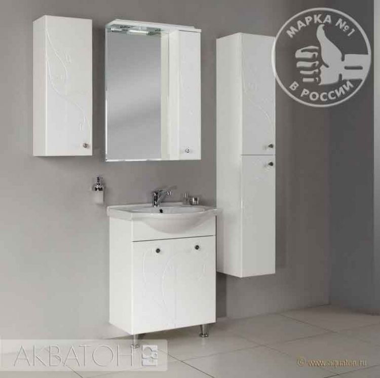 liana607f.jpg liana607f.jpg