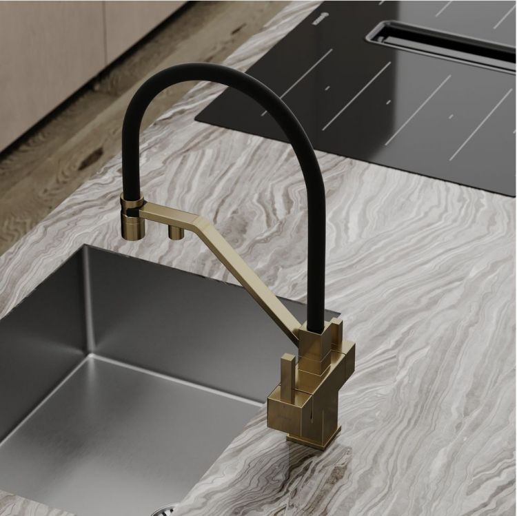 Смеситель для кухни Sancos Loro с гибким изливом, цвет брашированное золото/черный, SC4007BG Смеситель для кухни Sancos Loro с гибким изливом, цвет брашированное золото/черный, SC4007BG