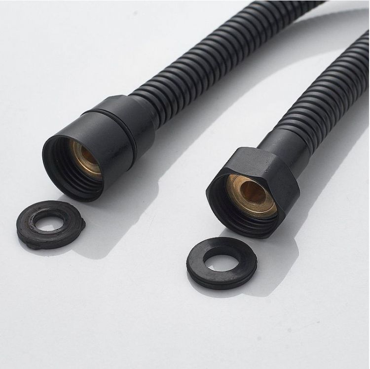 Смеситель для ванны Shevanik S6202H цвет Черный Смеситель для ванны Shevanik S6202H цвет Черный